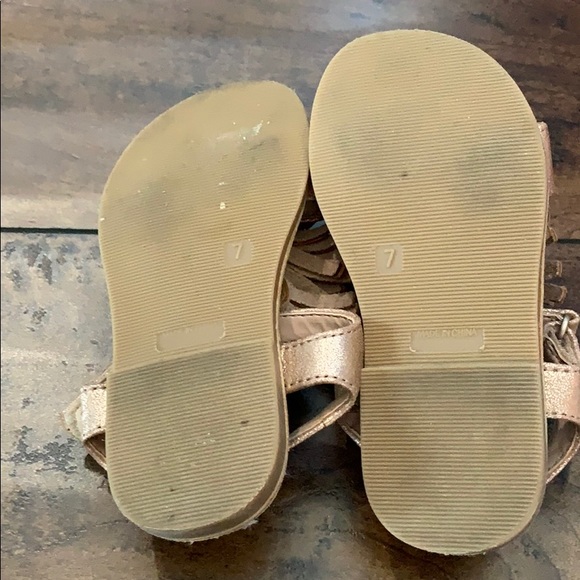 EUC Baby Gap Dress and Sandle Set - Picture 6 of 6